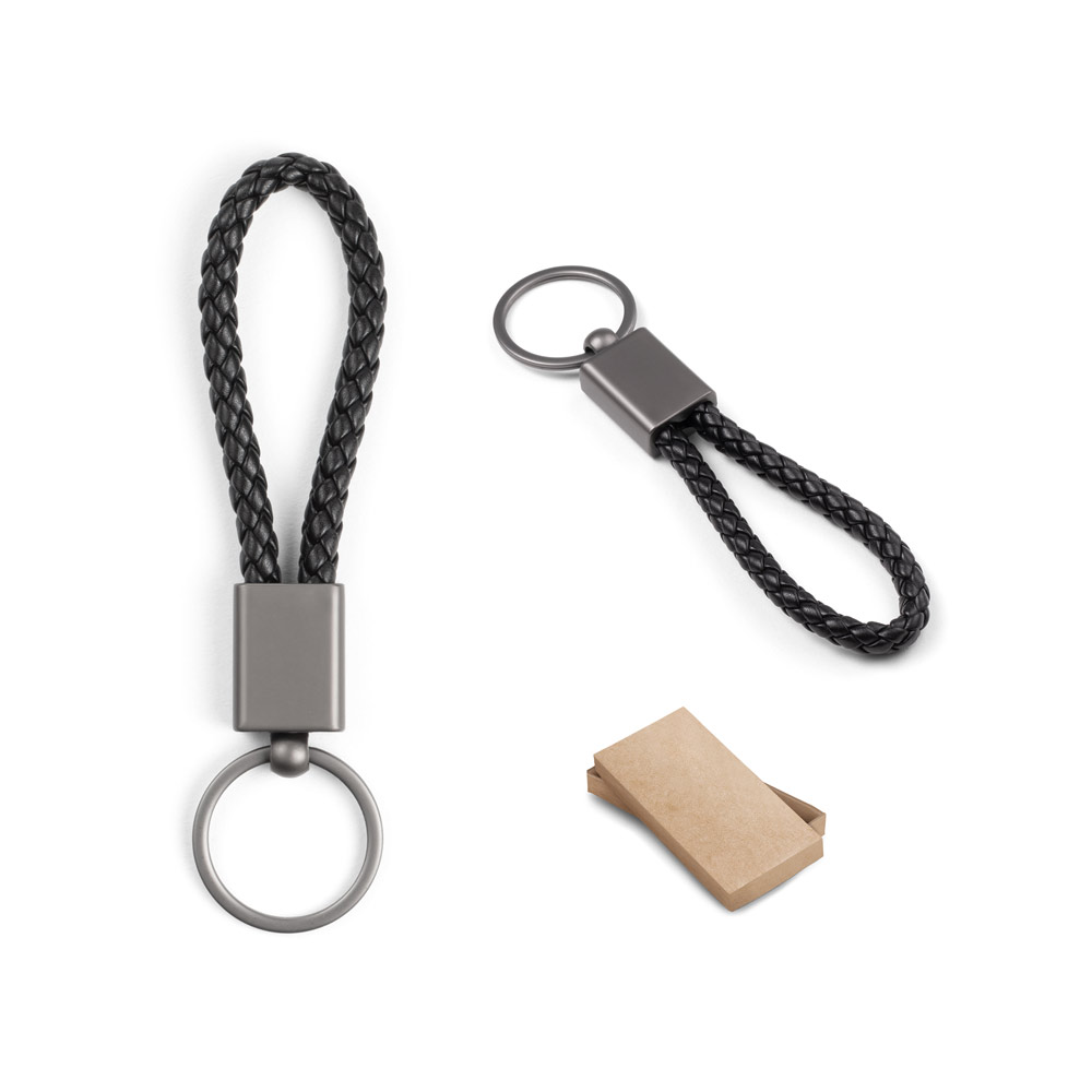 Chaveiro com formato retangular e cordão entrelaçado em poliéster (21% reciclado) e 79% poliuretano
